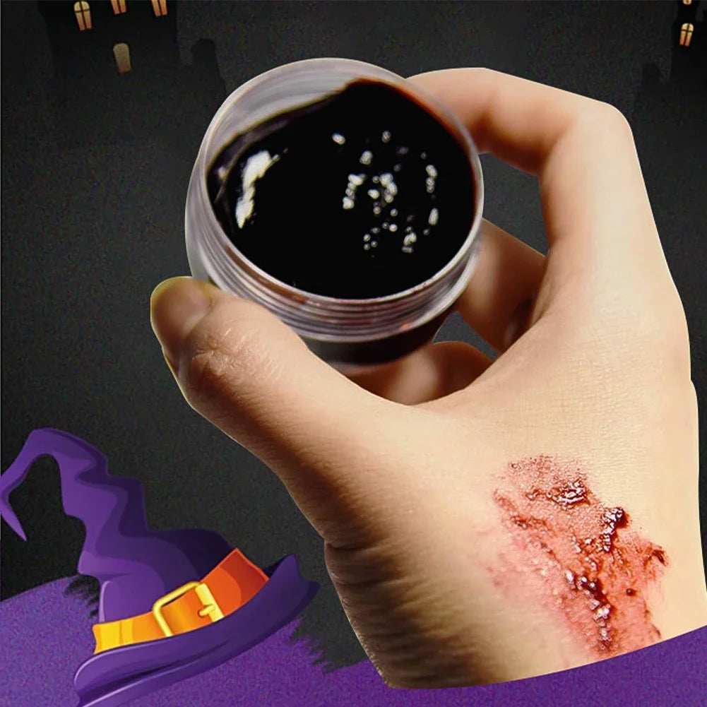 Faux sang et maquillage de cicatrices